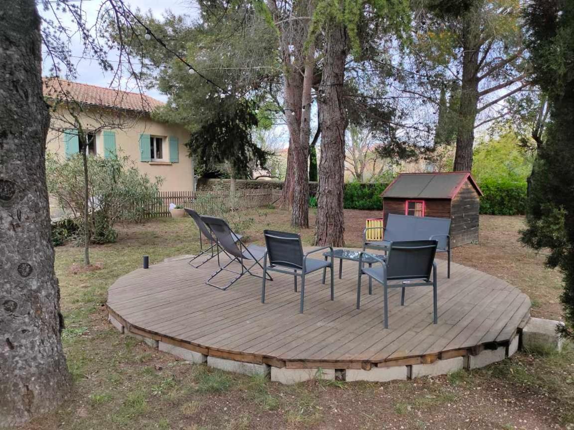 Appartement Avec Grand Jardin Et Parking, Uzes Ngoại thất bức ảnh
